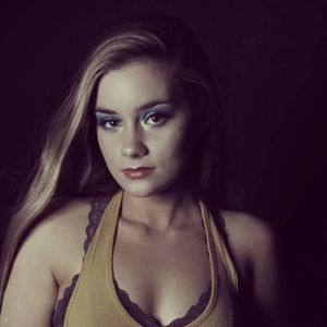 Meet your Posher, Alicia